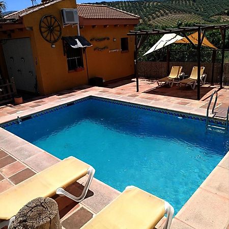 Bed and Breakfast Cortijo Petra Villanueva del Rosario Екстер'єр фото