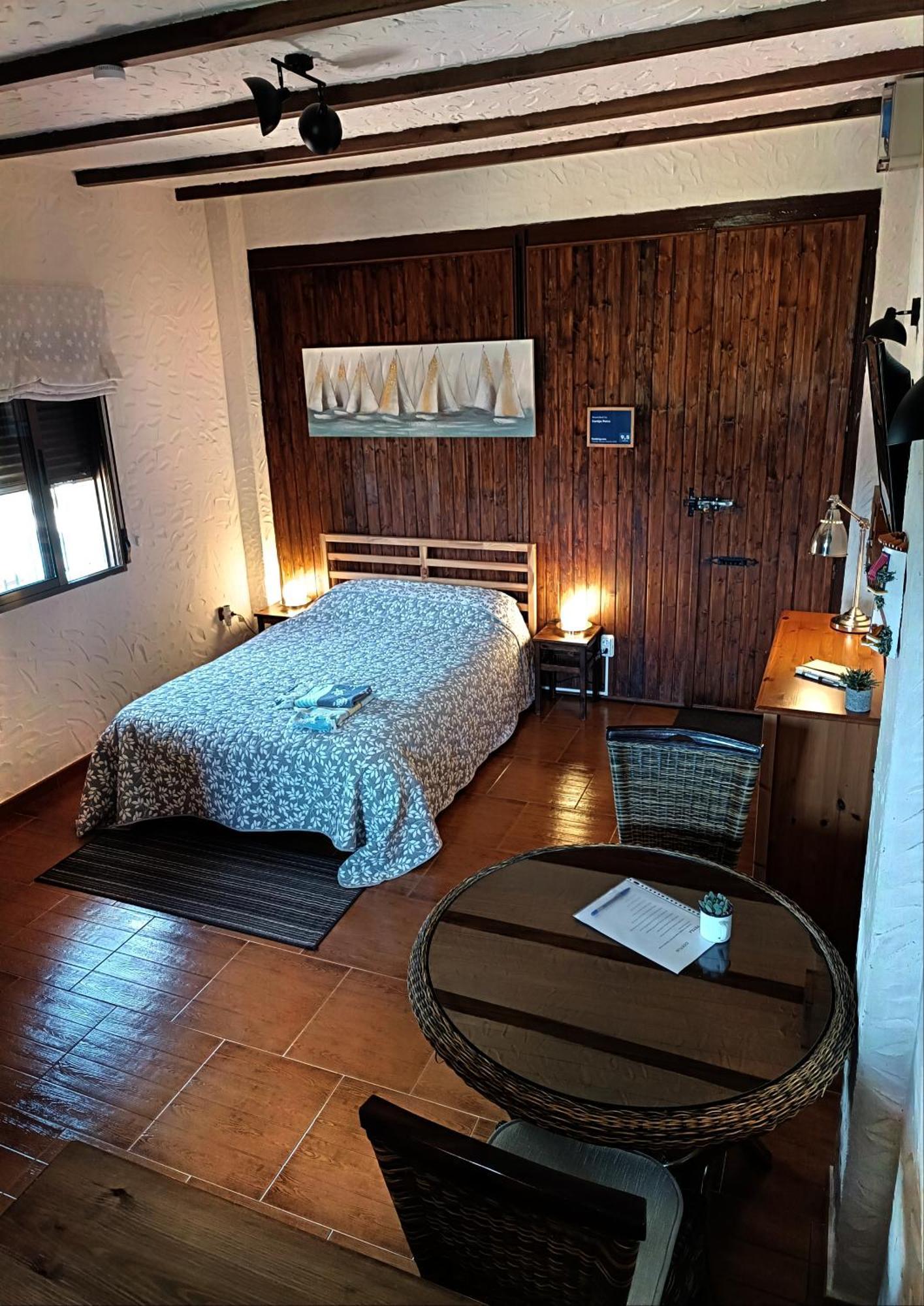 Bed and Breakfast Cortijo Petra Villanueva del Rosario Екстер'єр фото